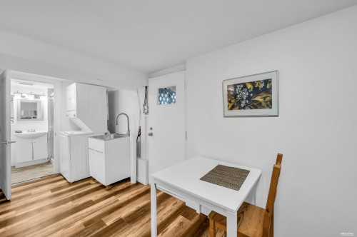 3174 10Th Avenue W, Vancouver, BC - Indoor Photo Showing Dining Room