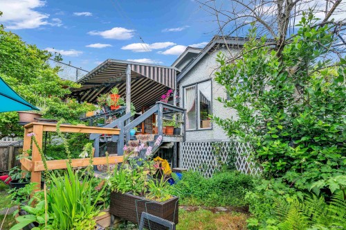 3174 10Th Avenue W, Vancouver, BC - Outdoor With Deck Patio Veranda