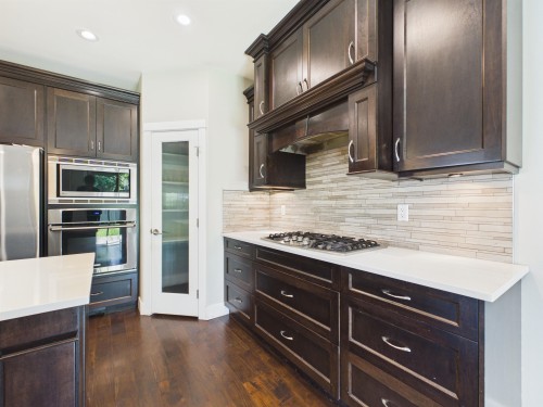 638 Austin Avenue, Coquitlam, BC - Indoor Photo Showing Kitchen With Stainless Steel Kitchen With Upgraded Kitchen
