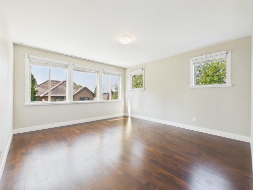 638 Austin Avenue, Coquitlam, BC - Indoor Photo Showing Other Room