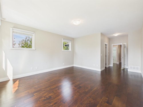 638 Austin Avenue, Coquitlam, BC - Indoor Photo Showing Other Room