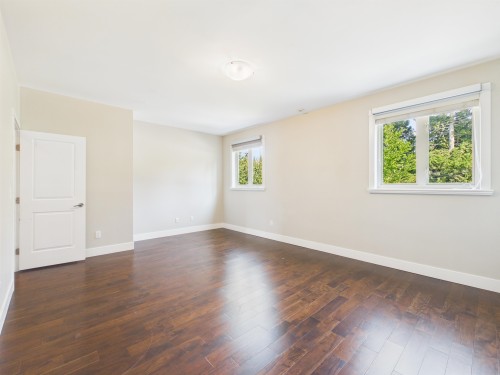 638 Austin Avenue, Coquitlam, BC - Indoor Photo Showing Other Room