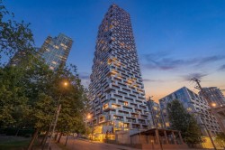 1005-1480 Howe Street Vancouver, BC V6Z 0G5