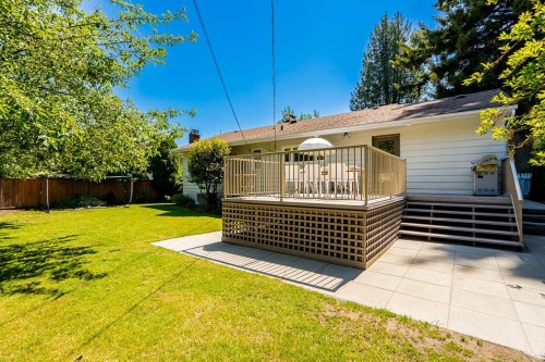 2784 Crescentview Drive, North Vancouver, BC 