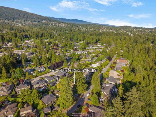 2784 Crescentview Drive, North Vancouver, BC 