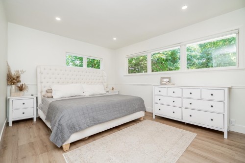 2784 Crescentview Drive, North Vancouver, BC 