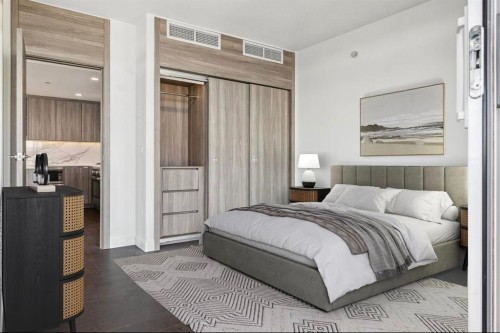 500X-4880 Lougheed Highway, Burnaby, BC 