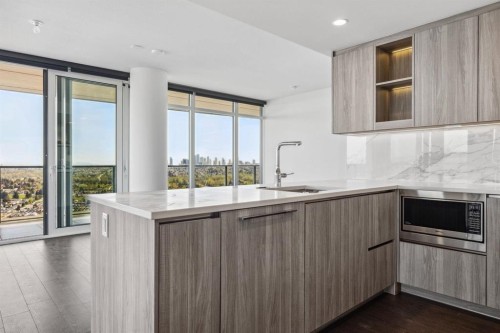 500X-4880 Lougheed Highway, Burnaby, BC 