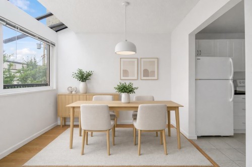 210-1420 8Th Avenue E, Vancouver, BC 