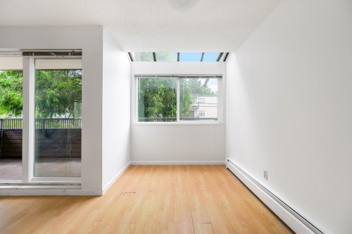 210-1420 8Th Avenue E, Vancouver, BC 