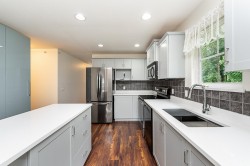 328-3000 Riverbend Drive  Coquitlam, BC V3C 6R1