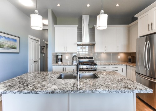 409-4977 Springs Boulevard, Delta, BC 