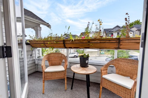 11328 230 Street, Maple Ridge, BC - Outdoor With Deck Patio Veranda With Exterior