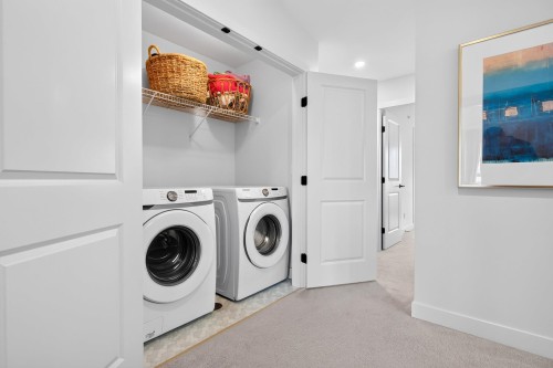 11328 230 Street, Maple Ridge, BC - Indoor Photo Showing Laundry Room