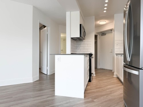 1108-9500 Erickson Drive, Burnaby, BC 
