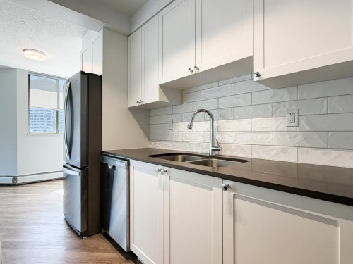 1108-9500 Erickson Drive, Burnaby, BC 