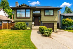 1252 Victoria Drive  Port Coquitlam, BC V3B 2T9