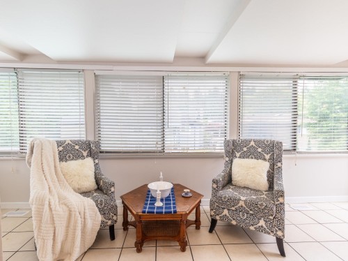 1252 Victoria Drive, Port Coquitlam, BC 