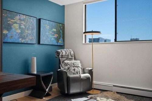 701-140 Keith Road E, North Vancouver, BC 