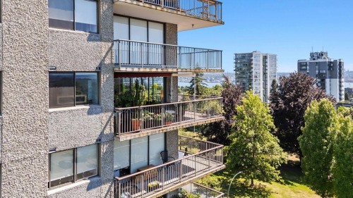 701-140 Keith Road E, North Vancouver, BC 