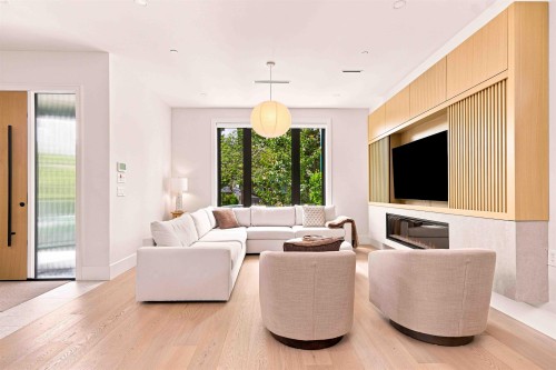 6408 Vine Street, Vancouver, BC 