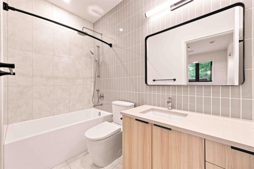 6408 Vine Street, Vancouver, BC 