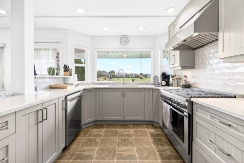 15023 Harris Road, Pitt Meadows, BC 