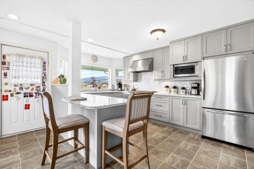 15023 Harris Road, Pitt Meadows, BC 