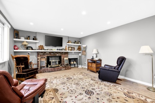15023 Harris Road, Pitt Meadows, BC 