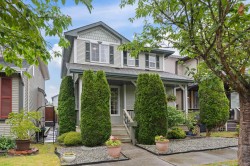 24383 101a Avenue  Maple Ridge, BC V2W 1W6