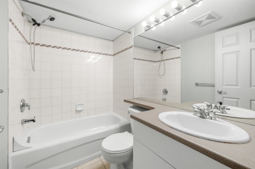 3265 Clermont Mews, Vancouver, BC 