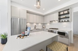 114-921 Grant Street  Coquitlam, BC V3J 0S2