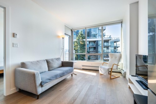 1006-9060 University Crescent, Burnaby, BC 