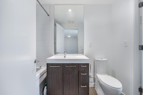 1006-9060 University Crescent, Burnaby, BC 