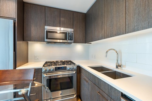 1006-9060 University Crescent, Burnaby, BC 