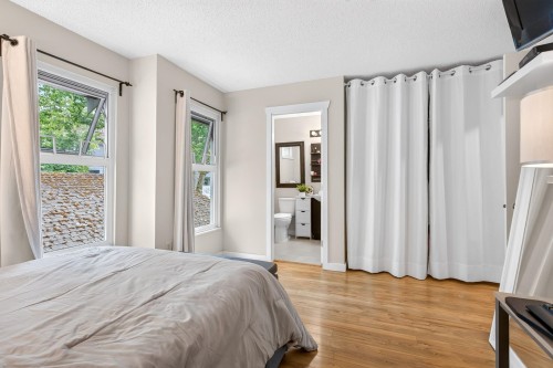 466 Carlsen Place, Port Moody, BC 