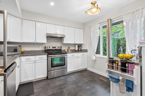 466 Carlsen Place, Port Moody, BC 
