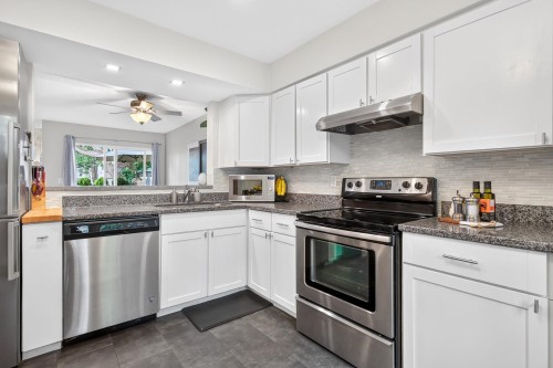 466 Carlsen Place, Port Moody, BC 