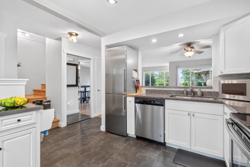 466 Carlsen Place, Port Moody, BC 