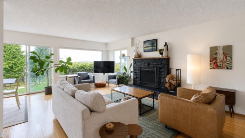 3578 15Th Avenue W, Vancouver, BC 