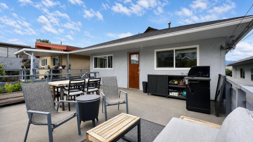 3578 15Th Avenue W, Vancouver, BC 