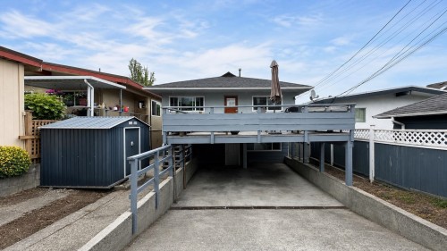 3578 15Th Avenue W, Vancouver, BC 