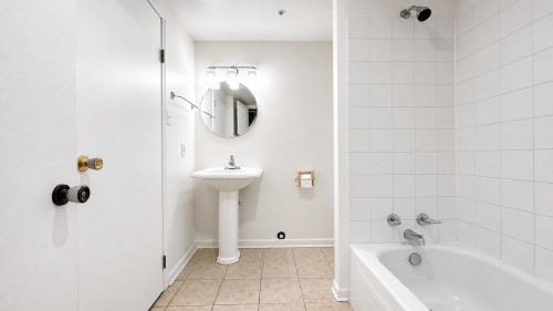 3578 15Th Avenue W, Vancouver, BC 