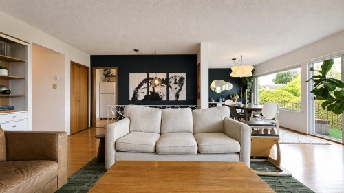 3578 15Th Avenue W, Vancouver, BC 