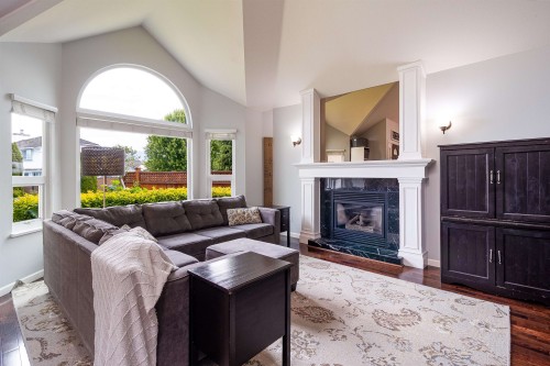 19660 Cedar Lane, Pitt Meadows, BC 