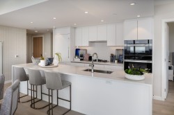 2404-485 42nd Avenue W Vancouver, BC V5Y 0R6