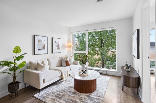 211-1588 Hastings Street E Vancouver, BC V5L 0B8