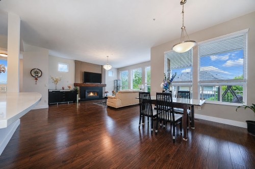 10499 Mceachern Street, Maple Ridge, BC - Indoor