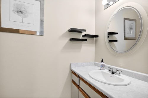 22700 Balabanian Circle, Maple Ridge, BC 