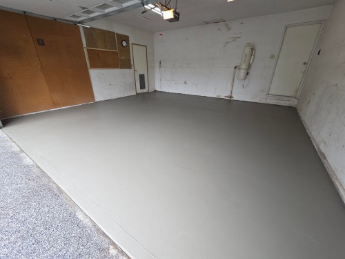 22700 Balabanian Circle, Maple Ridge, BC - Indoor Photo Showing Other Room